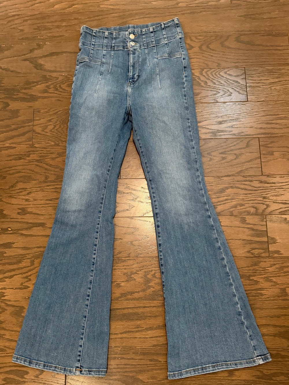 High-Waist Flare Women's Jeans in Light Blue - Picture 2 of 9